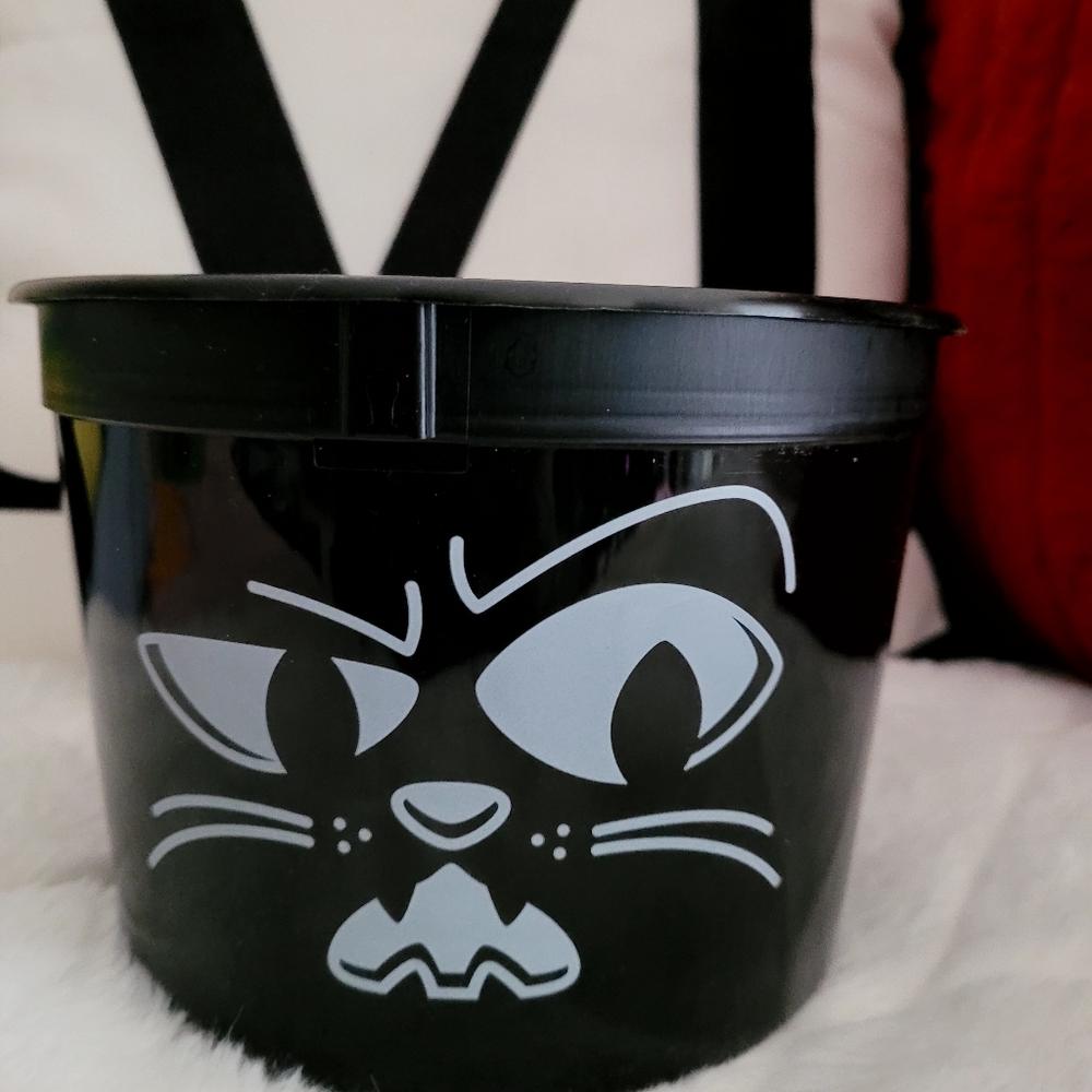 Black Halloween Boo Bucket